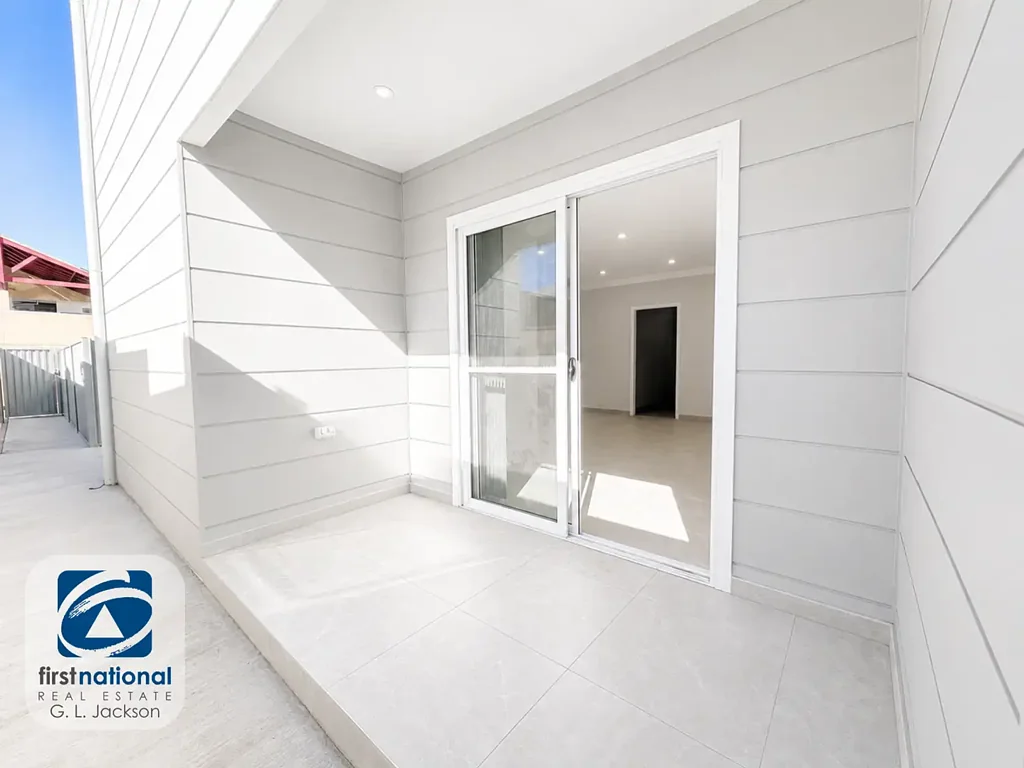 Brand New Luxury 2 Bedroom Flat