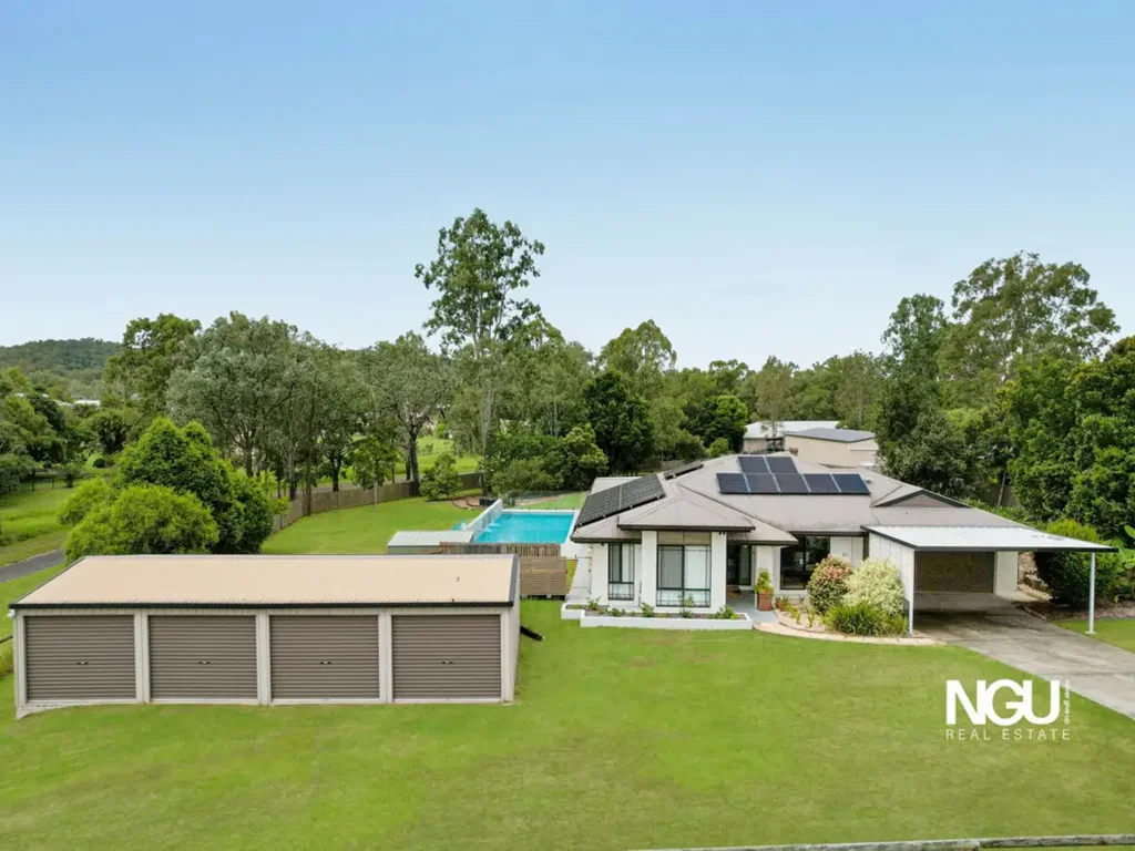 43 Diamantina Circle, Karalee, QLD 4306
