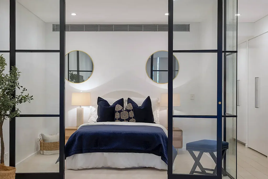 DEPOSIT TAKEN - Executive Residence in the heart of Mosman village
12 Month Lease