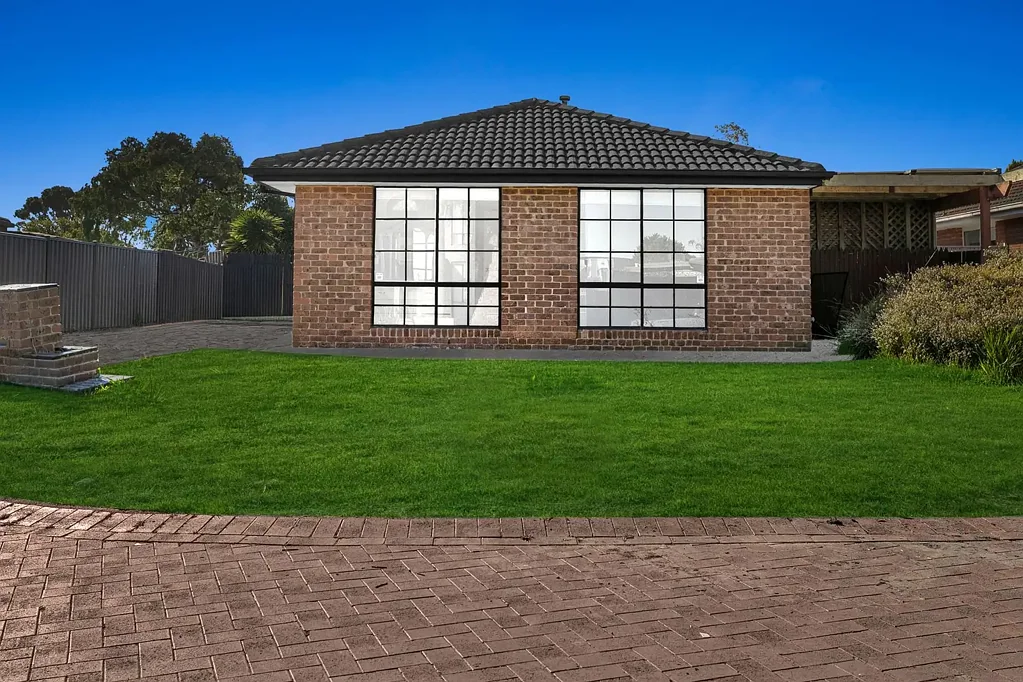 Roxburgh Park 3 Slaapkamer One Address, Three Opportunities — Invest, Enter the Market or Downsize in Comfort
