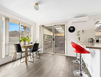 2/39 Haugh Street, Lovely Banks, Geelong, 2 રૂમ, 1 બાથરૂમ, House