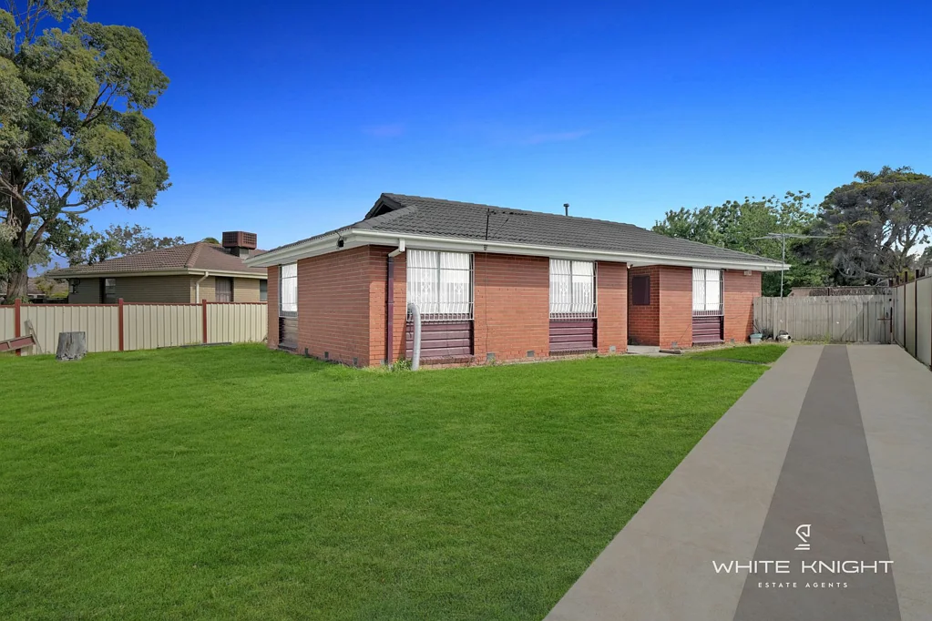 Charming Family Home in Sunshine West