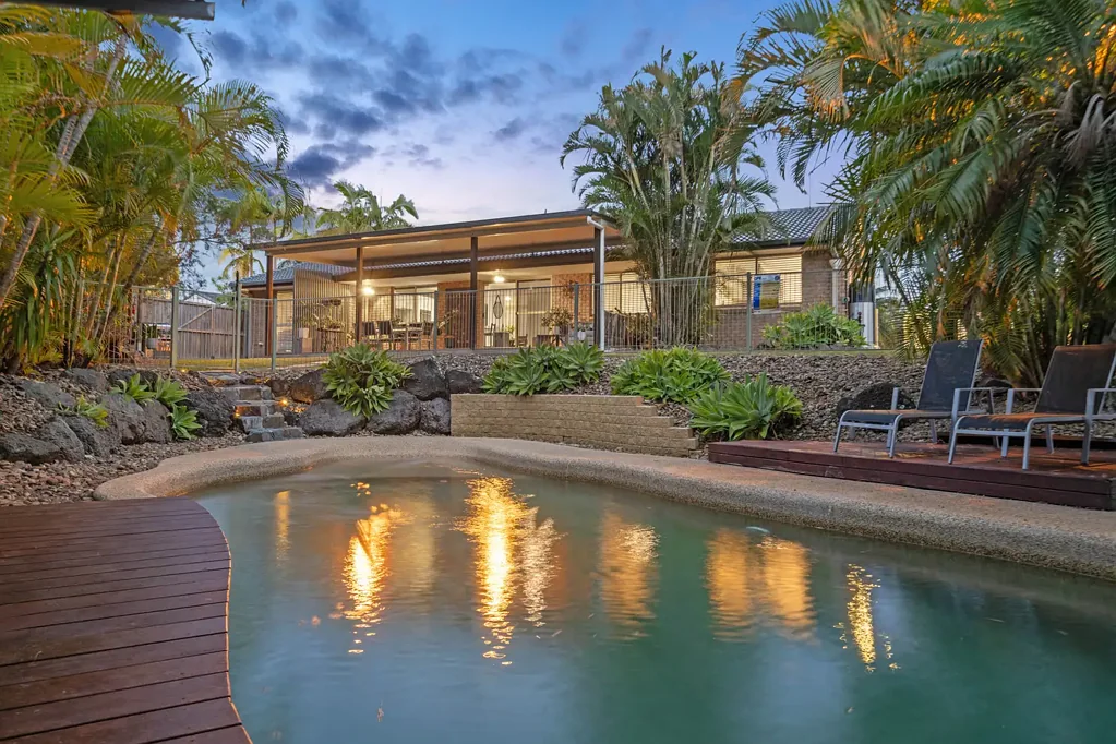 Carrara 4ਬੈੱਡਰੂਮ Your Dream Family Home and Private Outdoor Retreat in Boonooroo Park Carrara