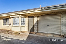 2/117 Marlborough Street, Henley Beach