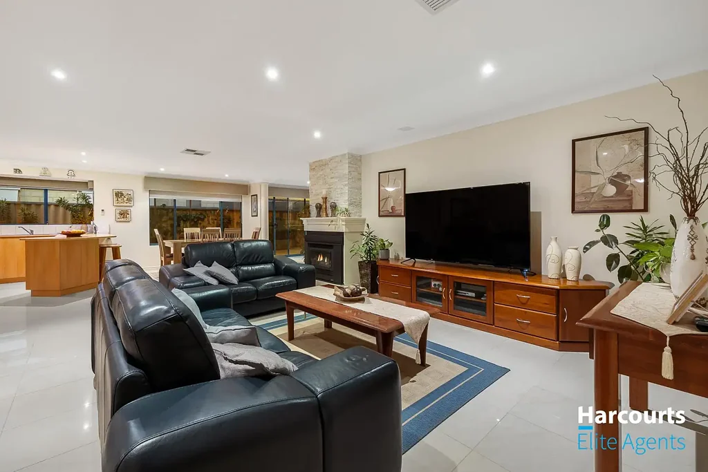 Rockingham 4ਬੈੱਡਰੂਮ Make an offer!! The owners have relocated and this property MUST be sold!