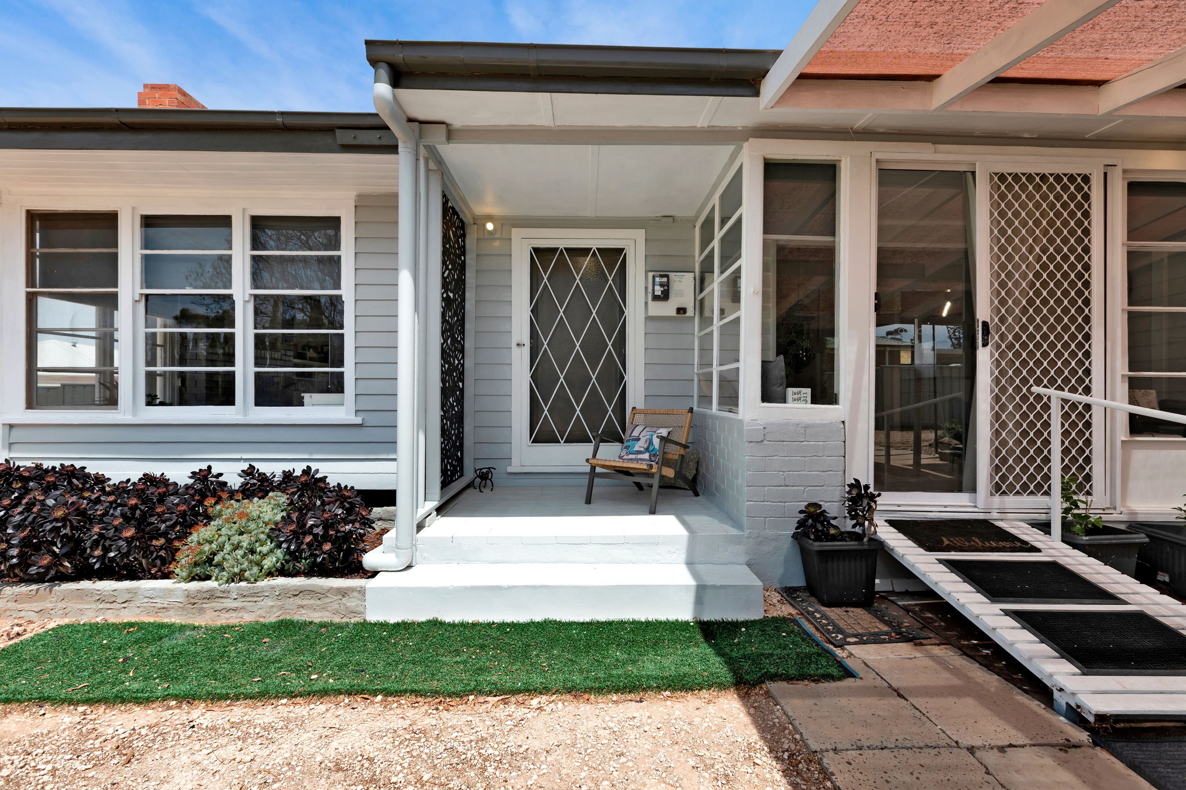 94 ROWE ST, OUYEN VIC 3490, 0部屋, 0バスルーム, House