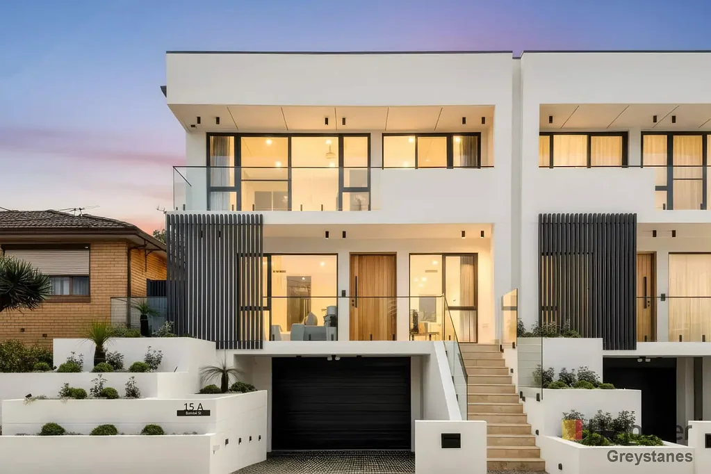 Greystanes 6બેડરૂમ $1,850,000 - THE BEAST ON BAMBIL!!! OPEN SATURDAY AT 9:00AM