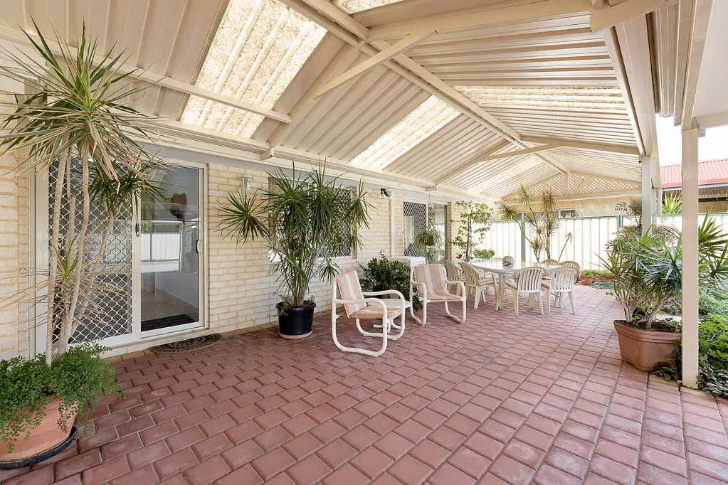 10 Richmond Entrance, Success, WA 6164