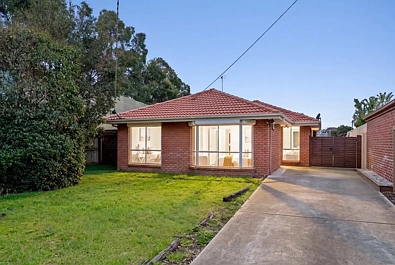 Altona Meadows 3 Slaapkamer Spacious Family Home in a Prime Altona Meadows Location