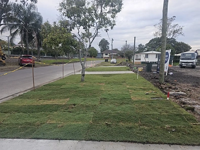 Coopers Plains Benched flat land in a quiet suburban street