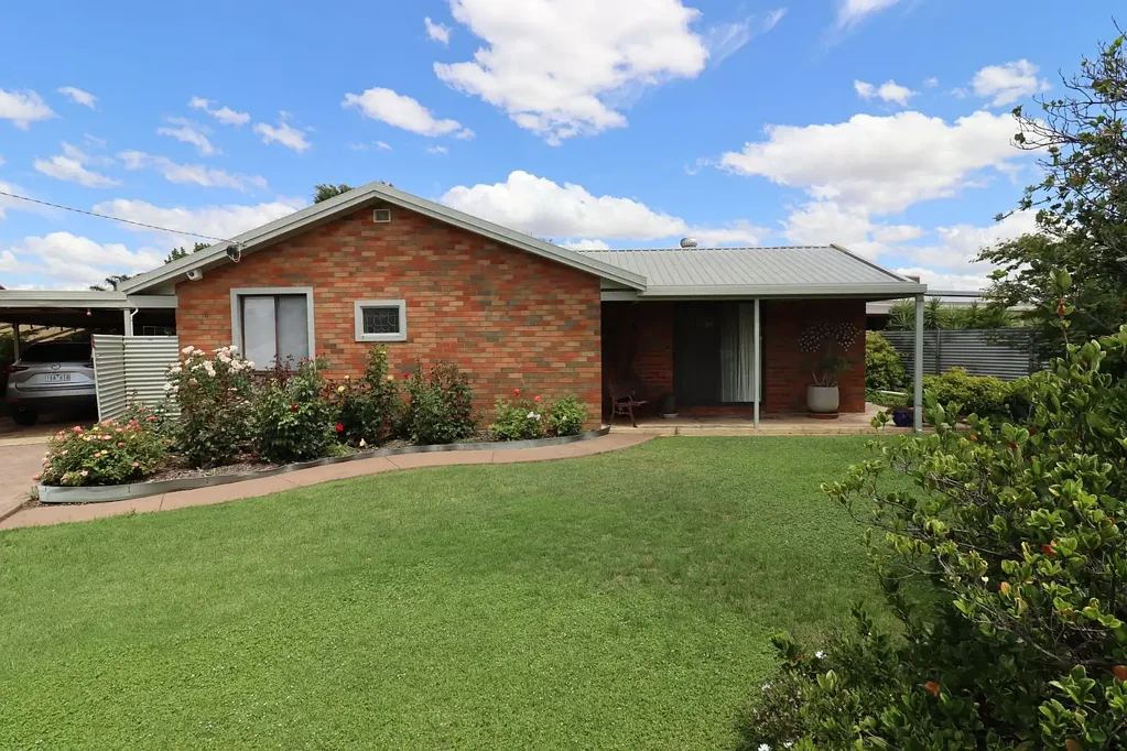 16 Hawken Street, Leitchville, VIC 3567
