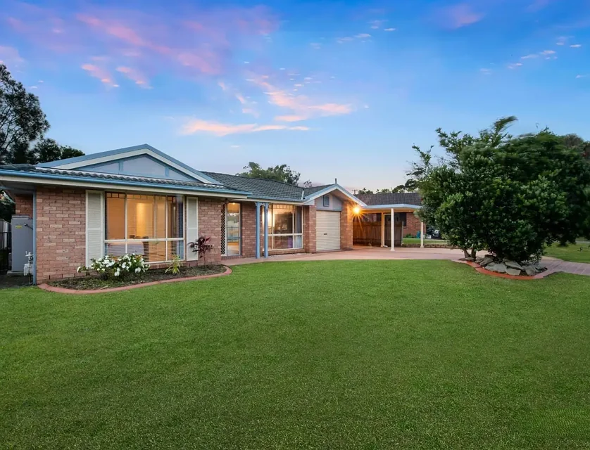 8 Albatross Close, Forresters Beach, NSW 2260, 3房, 1浴, House