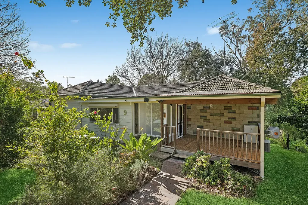 9 Boomerang Road, Springwood, NSW 2777