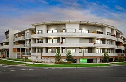 219/390 Queen Street, Altona Meadows