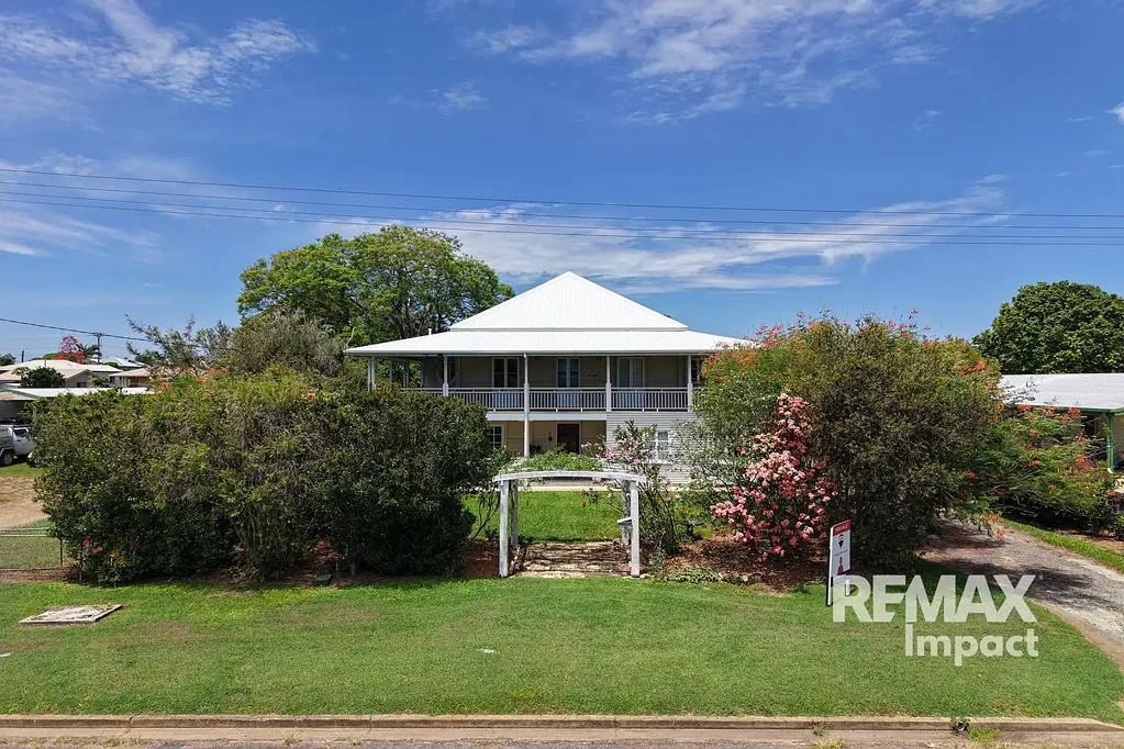 Mareeba 5房  Quintessential Queenslander Charm Meets Modern Living