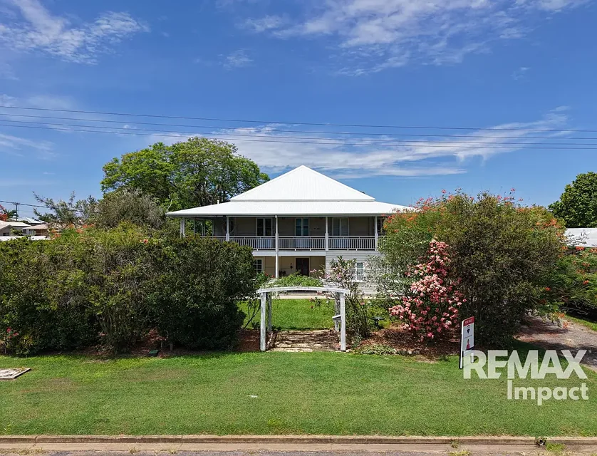 4 Pares Street, Mareeba, QLD 4880, 5 ห้องนอน, 3 ห้องน้ำ, House