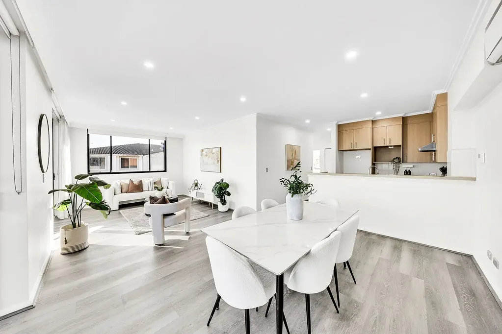 Chiswick 2침실 Spacious & Modern 2-Bedroom Apartment in Tranquil Chiswick Locale
