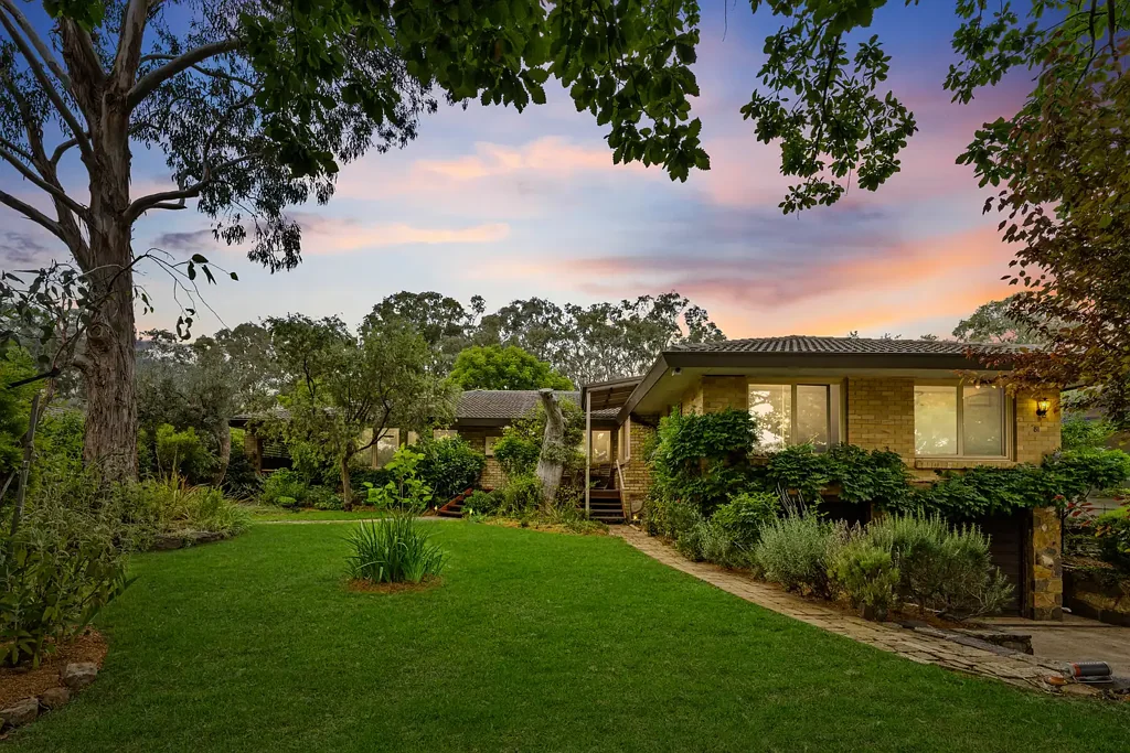 81 Irvine Street, Watson, ACT 2602