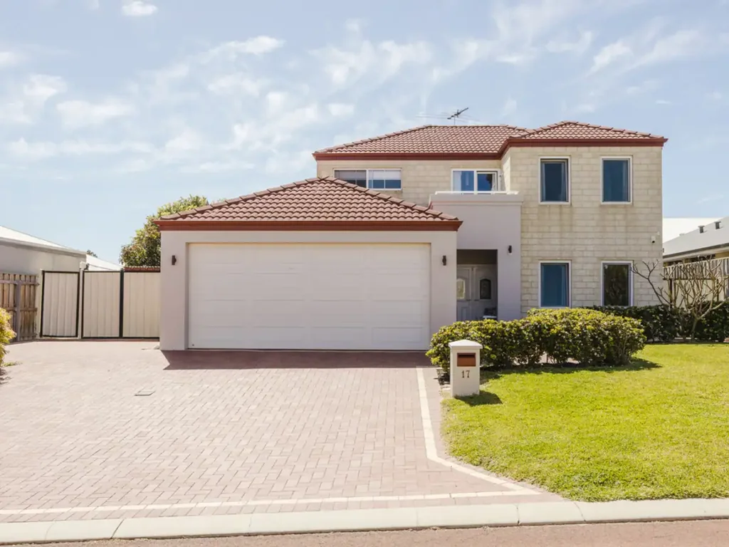 Quinns Rocks 4कमरा COASTAL QUINNS ROCKS TWO STOREY HOME!