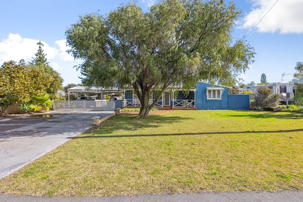 12 O'Neil Street, Lancelin, WA 6044