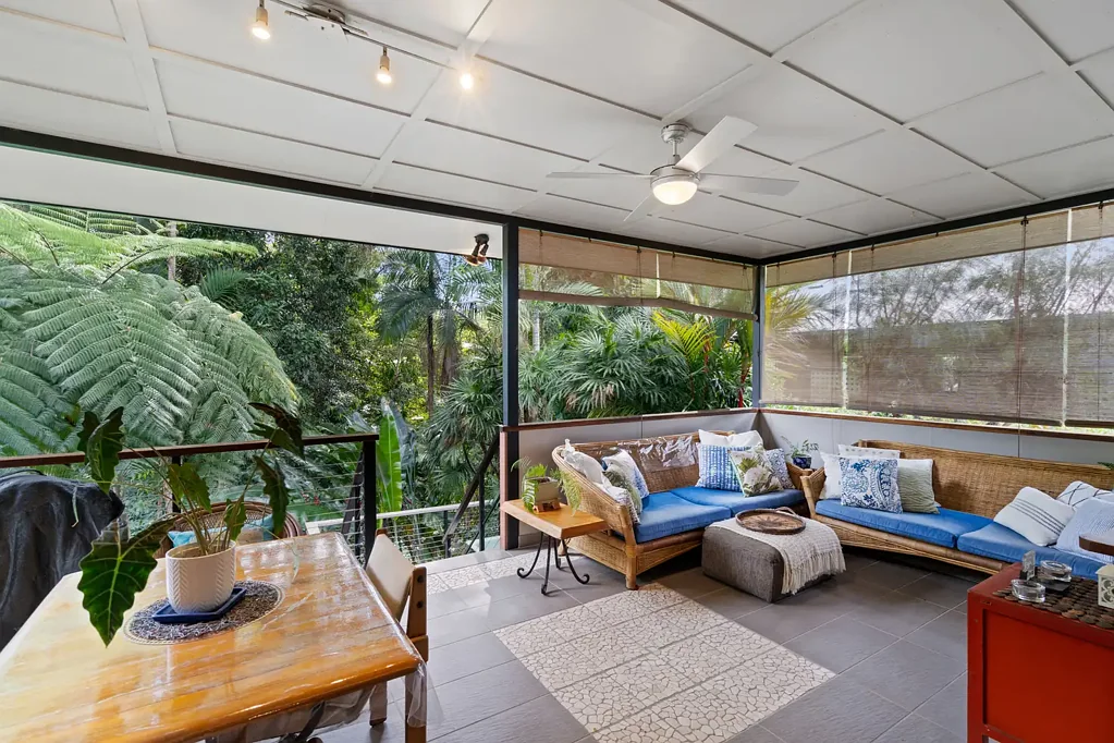 2/13 Heavey Crescent, Whitfield, QLD 4870