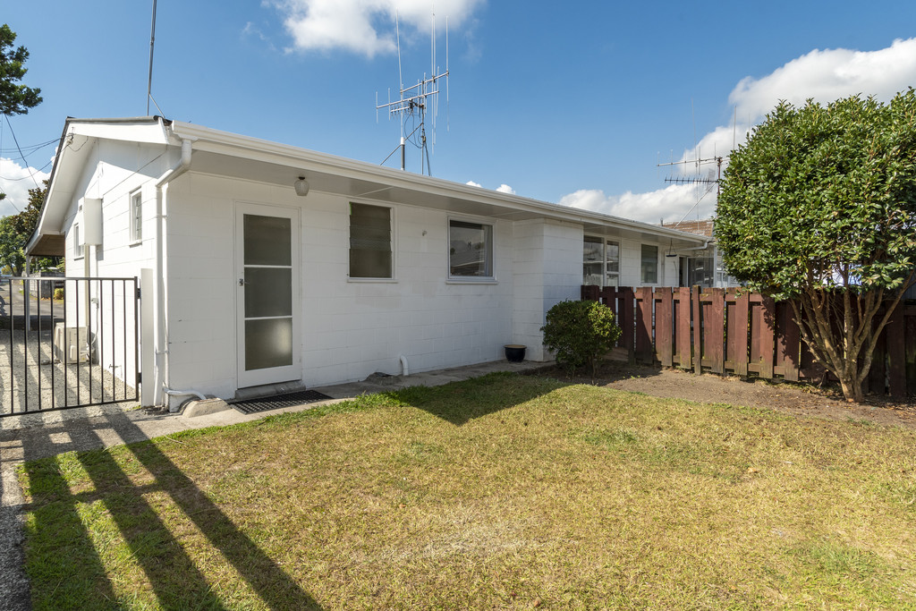 5/717 Cameron Road, Tauranga South, Tauranga, 2 ห้องนอน, 1 ห้องน้ำ