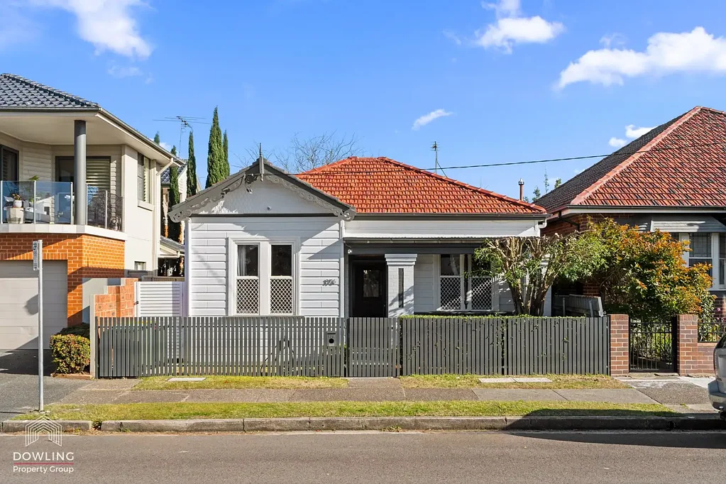 176 Beaumont Street, Hamilton, NSW 2303