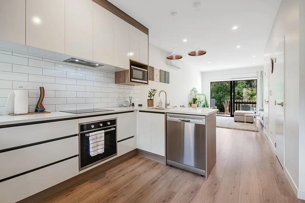 6/22 Spinella Drive, Bayview, North Shore City, Auckland