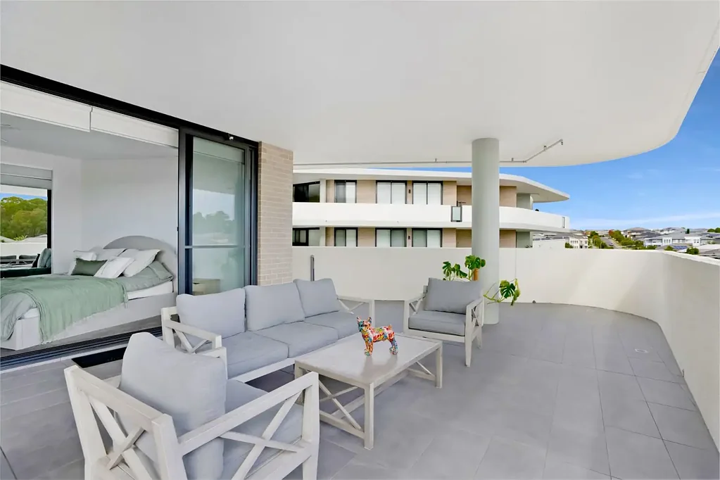 Glenmore Park 2chambre Oversized, Private & Ultra-Convenient in the Heart of Glenmore Park