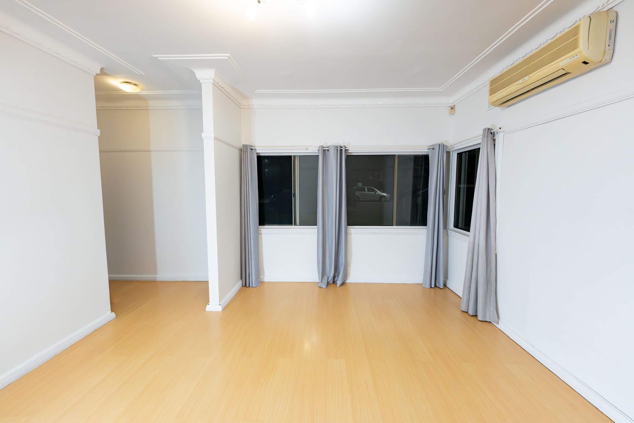 6 BONDS RD, RIVERWOOD NSW 2210, 0部屋, 0バスルーム, House