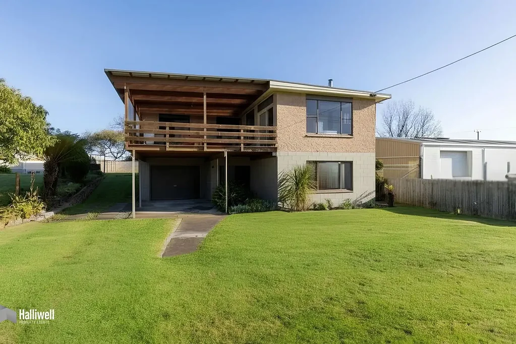 Port Sorell 4બેડરૂમ Levels of Opportunity in Popular Port Sorell