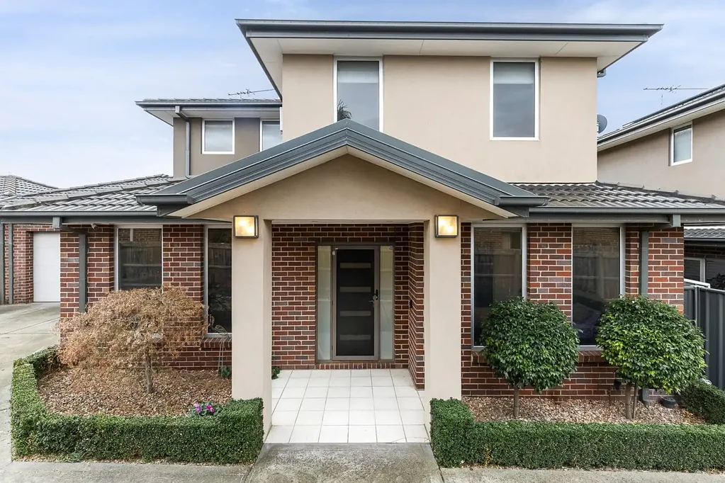 Sydenham 3 Slaapkamer Stylish, Spacious & Move-In Ready in the Heart of Sydenham