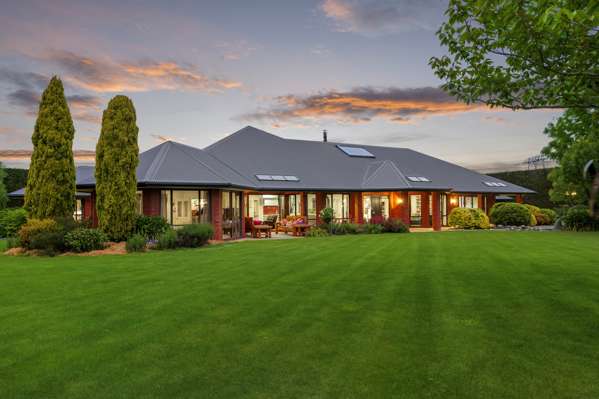 Rolleston Rolleston's rural retreat