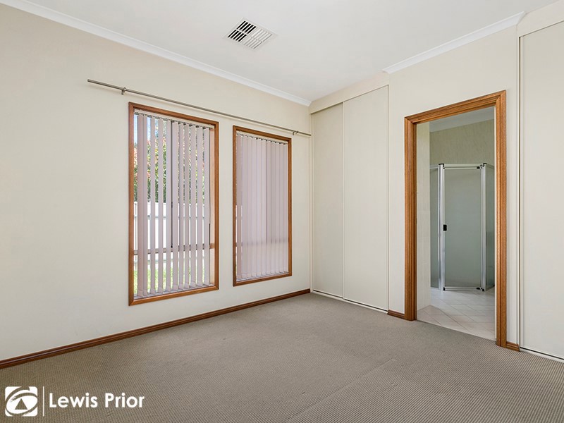 57 DINWOODIE AV, CLARENCE GARDENS SA 5039, 0房, 0浴, House