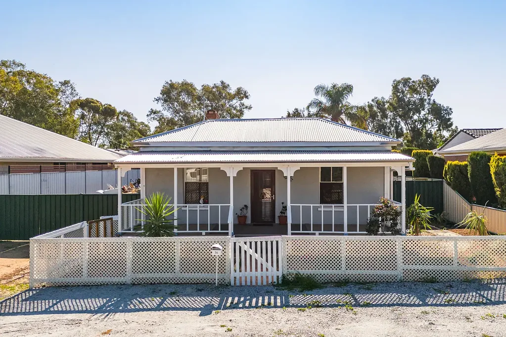 Northam 2房  Charming Double Brick Beauty Close to the Avon River