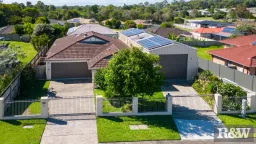 5 Coach Road West, Morayfield