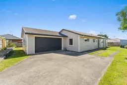 18 Ranfurly Terrace, Pyes Pa