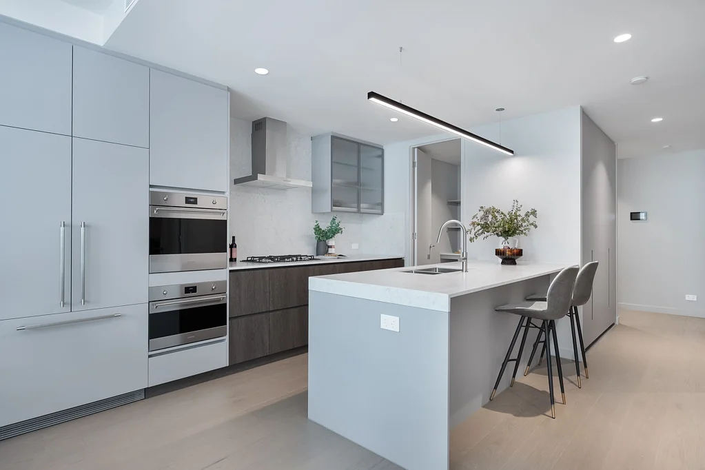 Ivanhoe 2침실 Embrace Elevated Elegance - Your next chapter awaits at VALIA"
