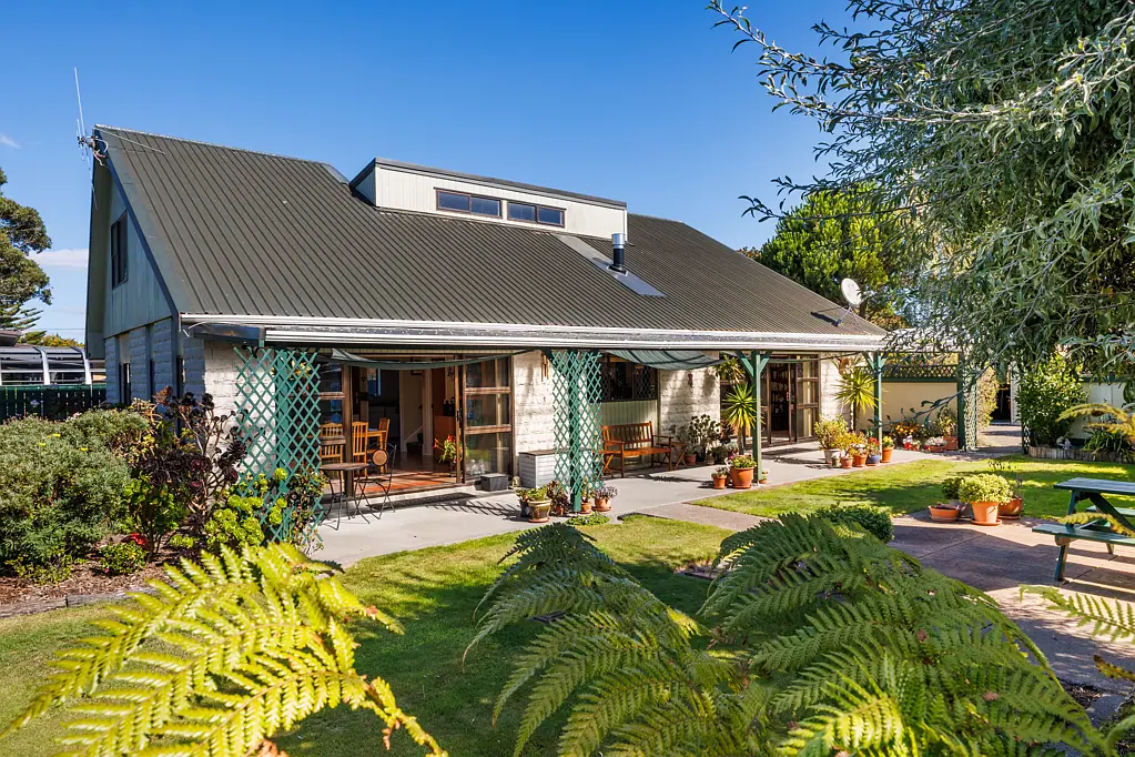 Feilding 3ਬੈੱਡਰੂਮ Garden Sanctuary Extends your Living
