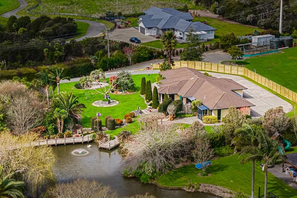 41 Whangaparaoa Road, Red Beach, Rodney, Auckland