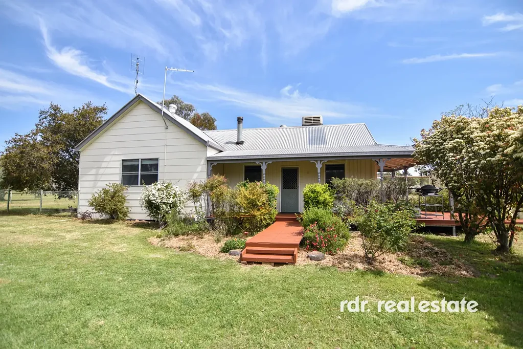 Inverell SPRING CREEK: SENSATIONAL VIEWS & SERENITY