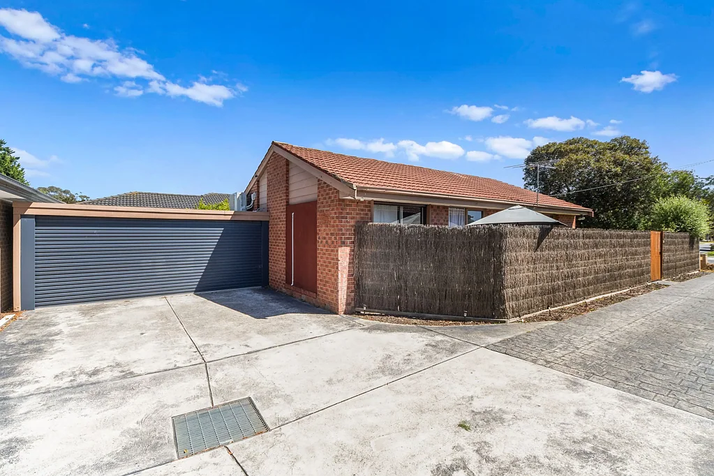 1/286 Ballarto Road, Skye, VIC 3977