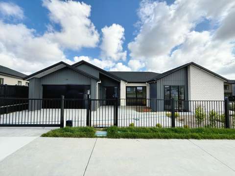 Milldale 5房  Dream Family Home with Granny Potential!