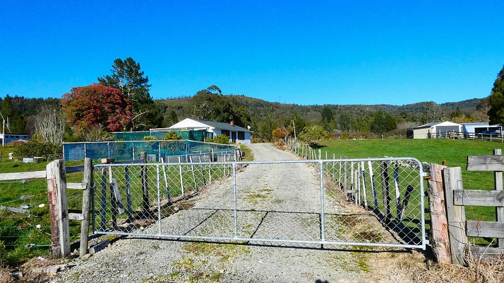 Seddonville 3房  Character farm house on a lifestyle block