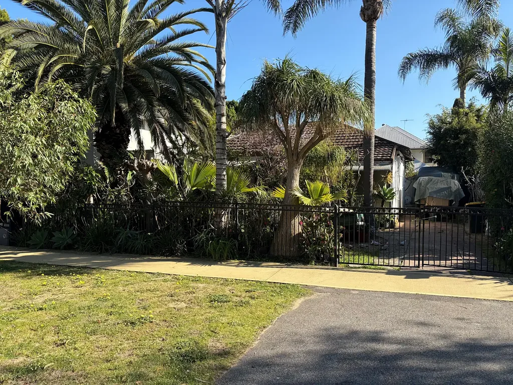 17A Lapsley Road, Claremont, WA 6010