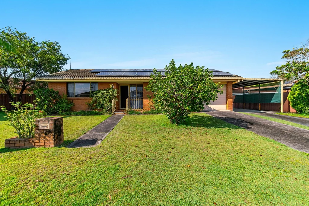6 Casuarina Close, Yamba, NSW 2464