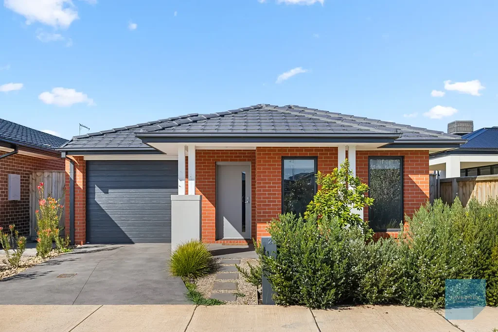 Deanside 3Zimmer Low-Maintenance Living in a Rapidly Growing Neighbourhood