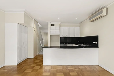 8/34-44 Regent Street, Elsternwick, VIC 3185, 3 Bedrooms, 2 Bathrooms, Townhouse