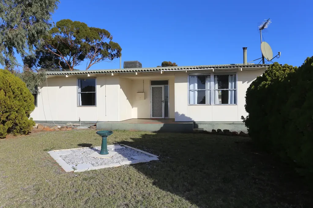 3 Bedroom Family Home