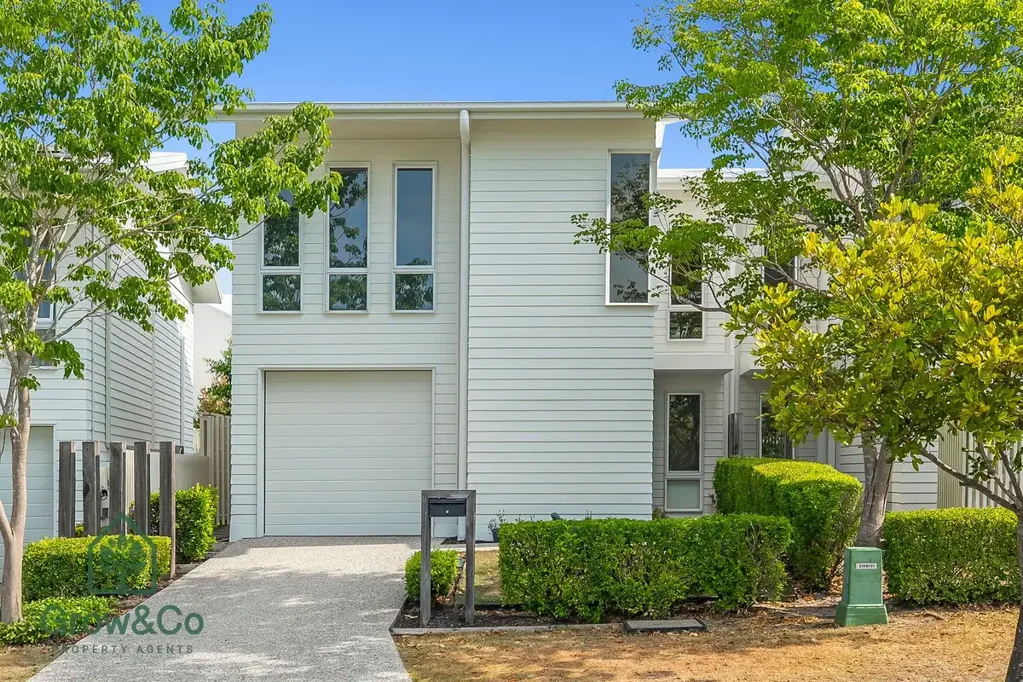 96 Hill Drive, Pimpama, QLD 4209